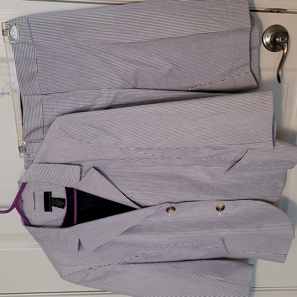 Bundle. Navy blue Pinstripe lined blazer and Bermuda shorts. Size 18. NWT - Picture 1 of 9